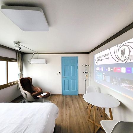 Top Island Hotel Чечжу Екстер'єр фото