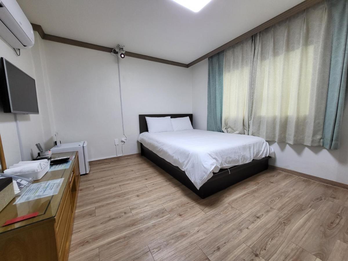 Top Island Hotel Чечжу Екстер'єр фото